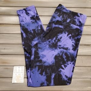 Lularoe Halloween Tie Dye Acid Wash Black Purple Tall and Curvy leggings NWOT #2